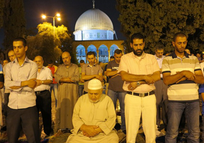 أول تراويح بالمسجد الأقصى‎